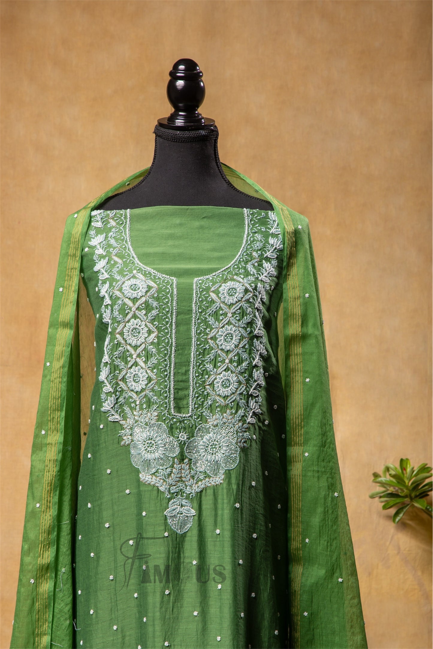 Zunaira Mul Chanderi – Unstitched Bottle Green Chikankari & Pearl Work Full Set