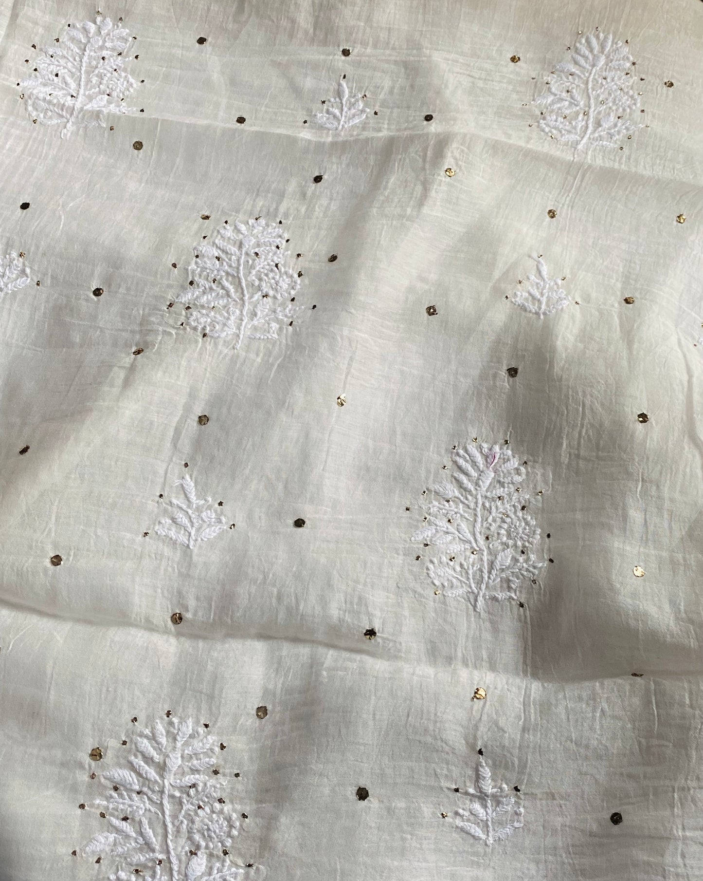 Noor-e-Mulmul Butter Cream Chikankari Unstiched Set