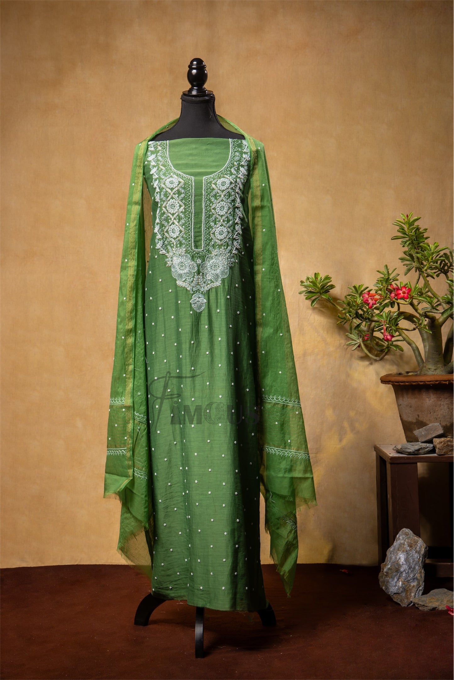 Zunaira Mul Chanderi – Unstitched Bottle Green Chikankari & Pearl Work Full Set