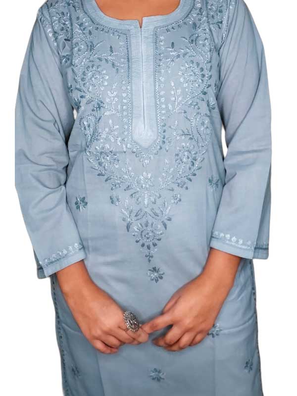 Aaima Chikankari Mulmul Straight Kurta
