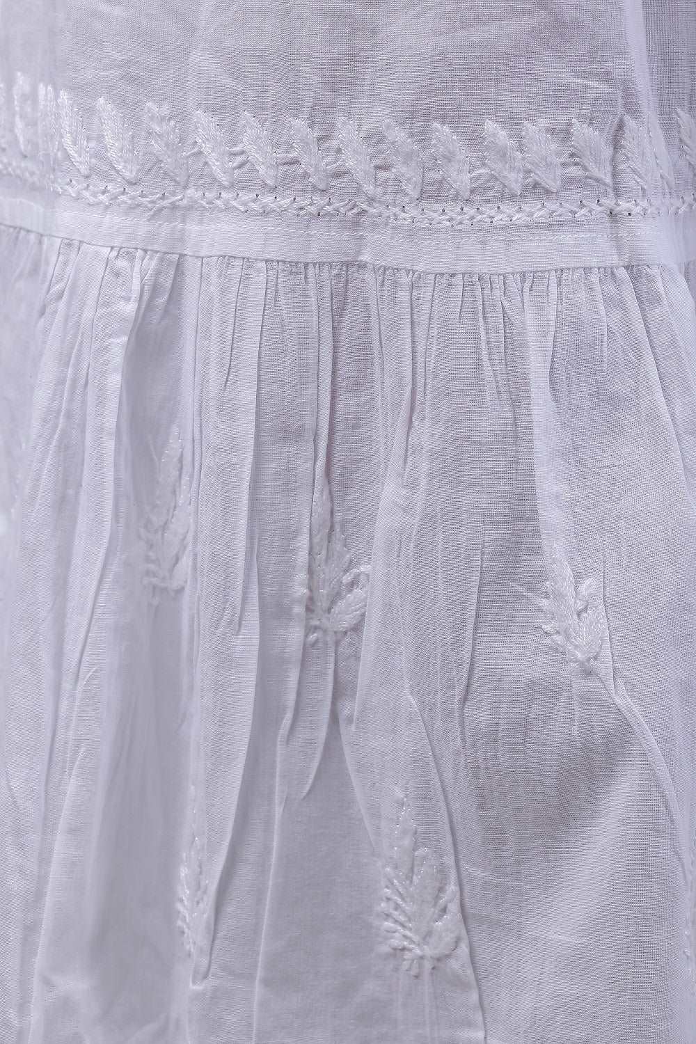 Traditional Mulmul Chikankari Gharara