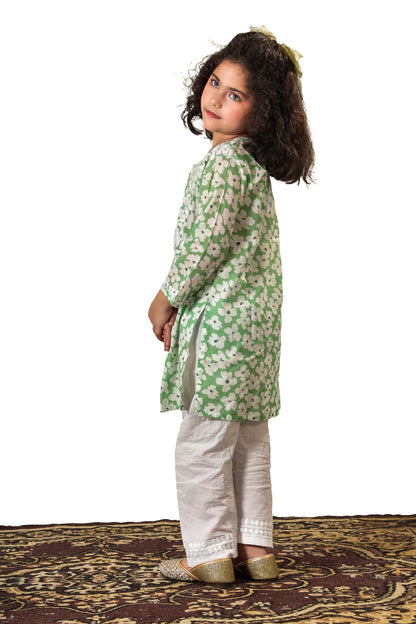 Little Noor – Green Mulmul Chikankari Kidswear Set - Famous Chikankari