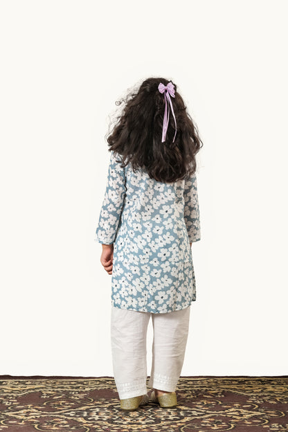 Little Noor – Grey Mulmul Chikankari Kidswear Set - Famous Chikankari