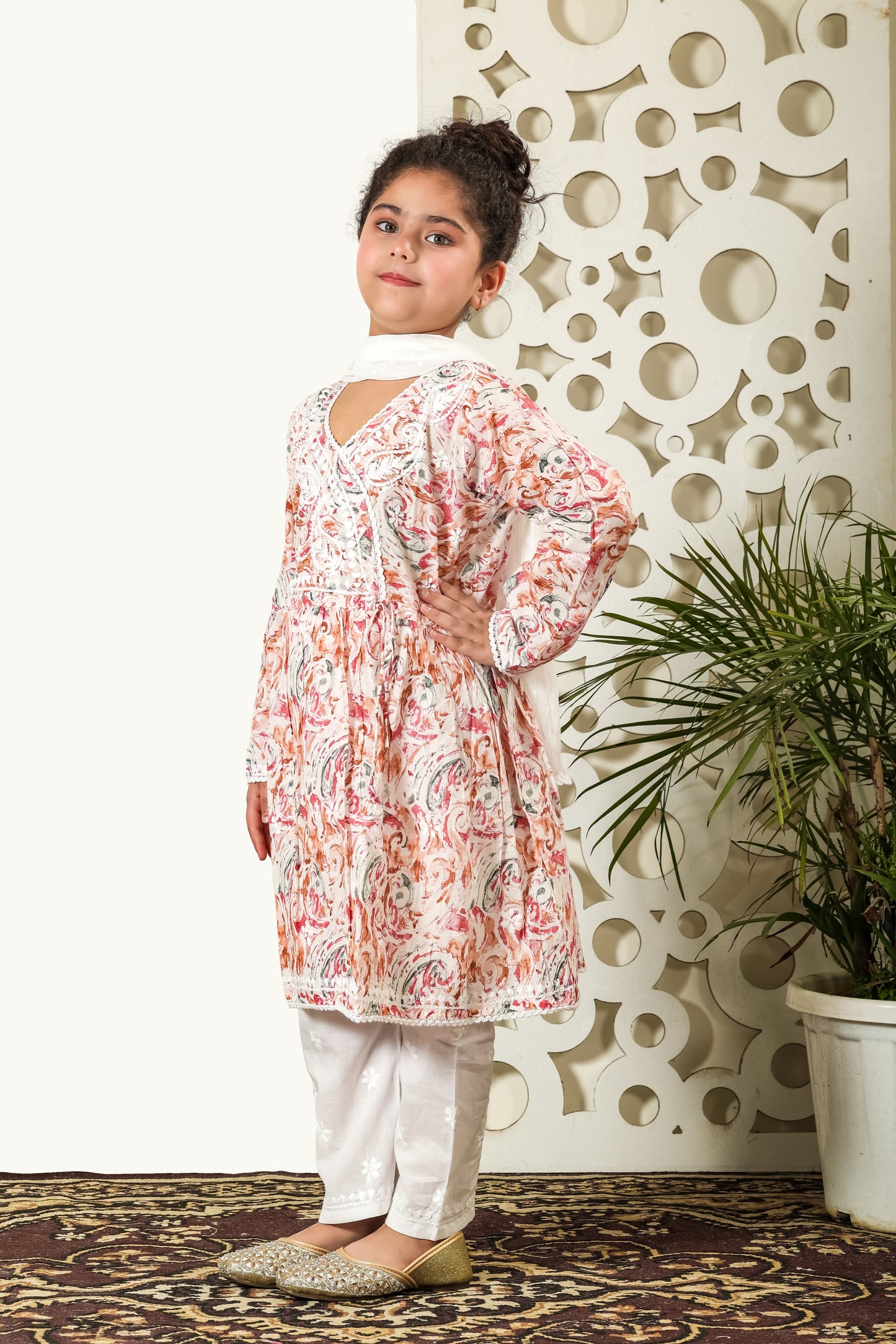 Fiza Angarkha Mul Print Kids Chikankari Set - Peach