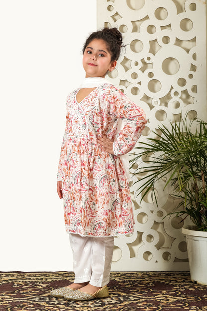 Fiza Angarkha Mul Print Kids Chikankari Set - Peach - Famous Chikankari