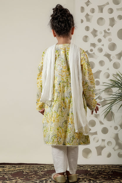 Fiza Angarkha Mul Print Kids Chikankari Set - Yellow - Famous Chikankari
