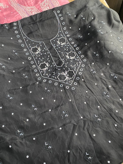 Siyah Noor (سیاہ نور)Muslin Chikankari Unstiched Kurta Dupatta - Famous Chikankari