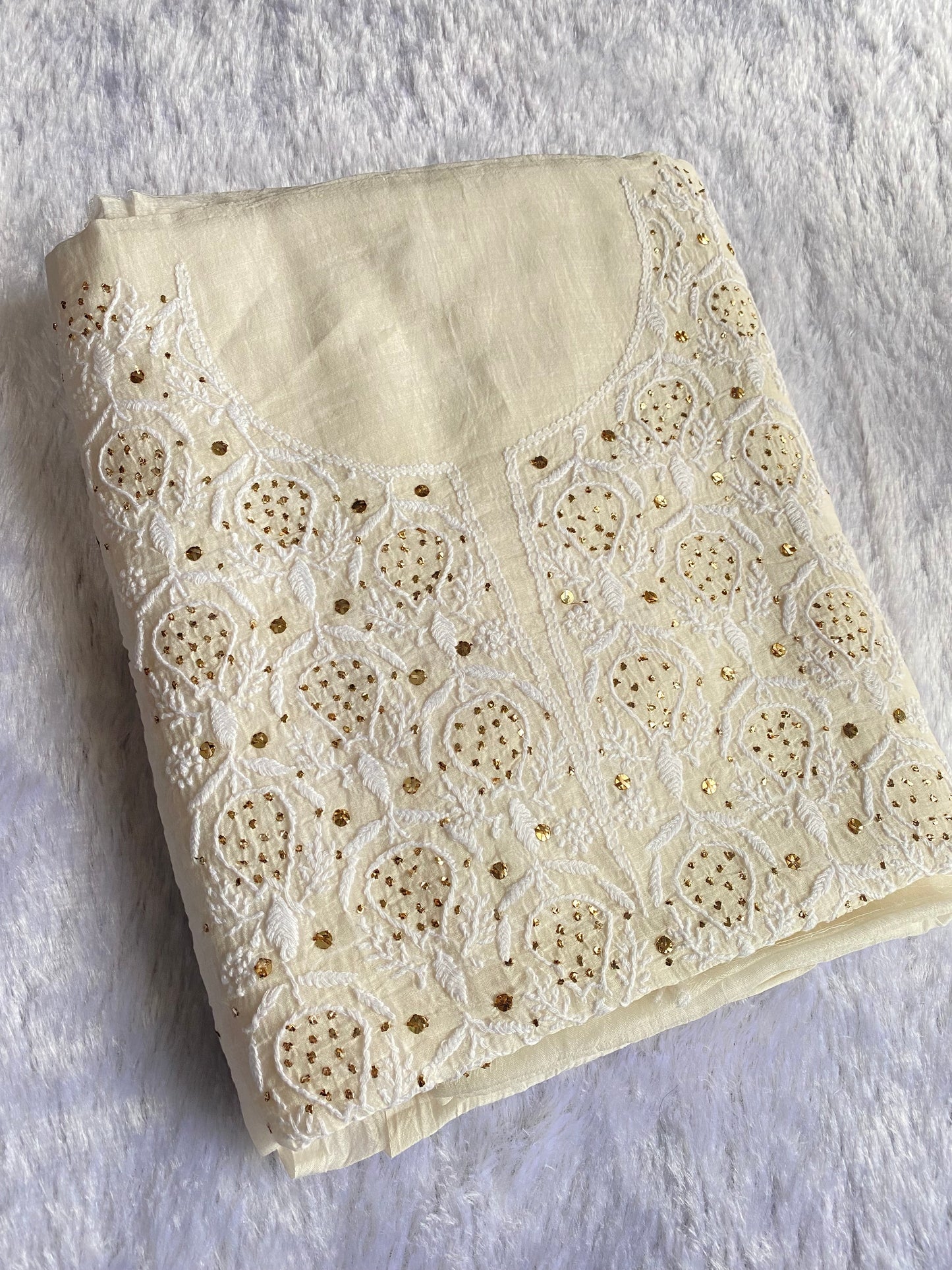Noor-e-Mulmul Butter Cream Chikankari Unstiched Set