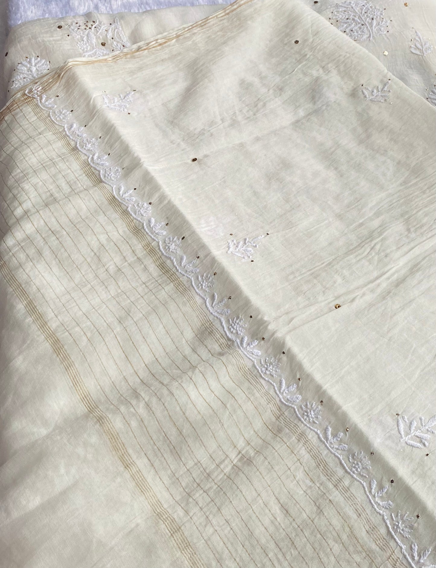 Noor-e-Mulmul Butter Cream Chikankari Unstiched Set