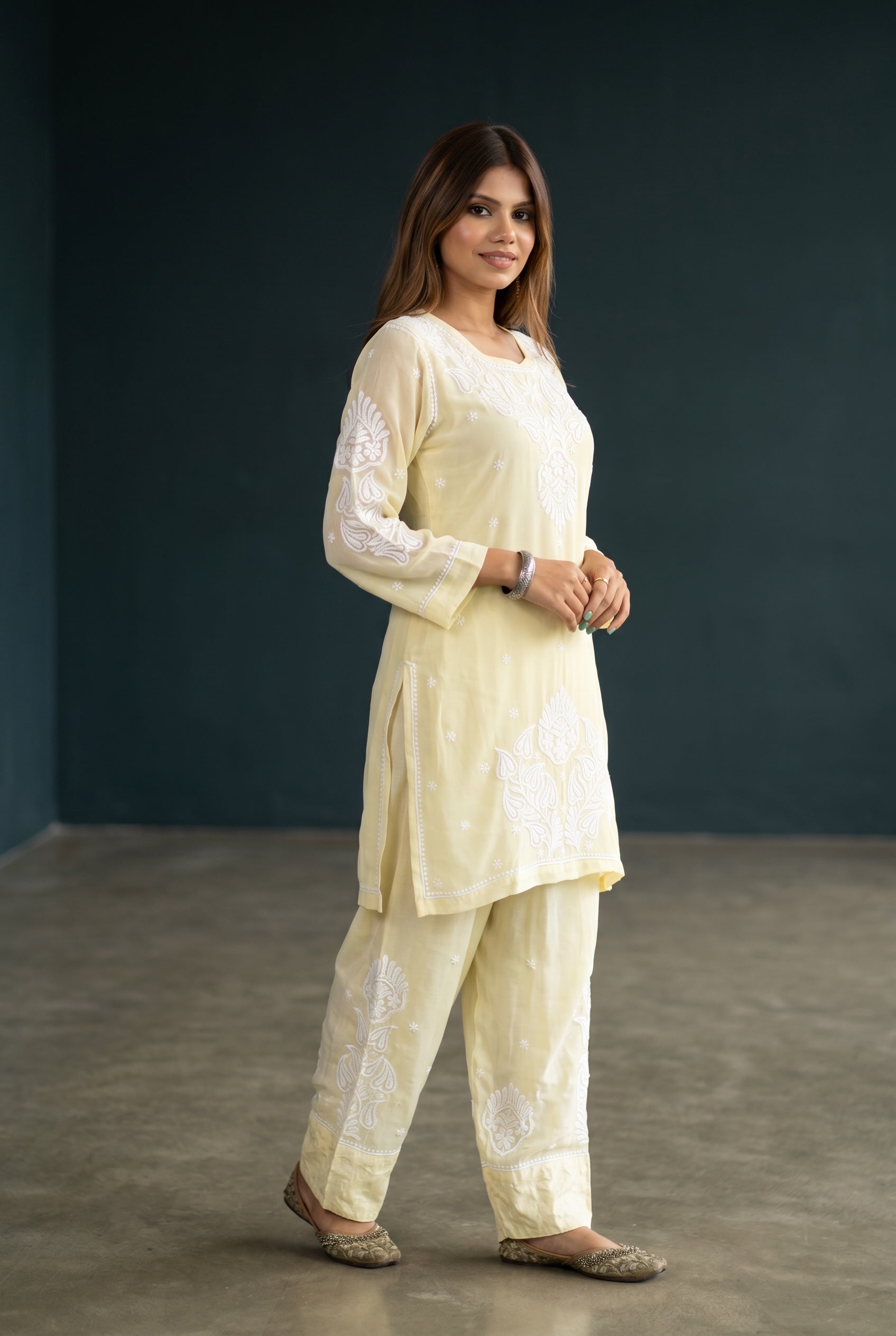 Gulnaar Grace – Chikankari Farshi Co-Ord Set - Famous Chikankari