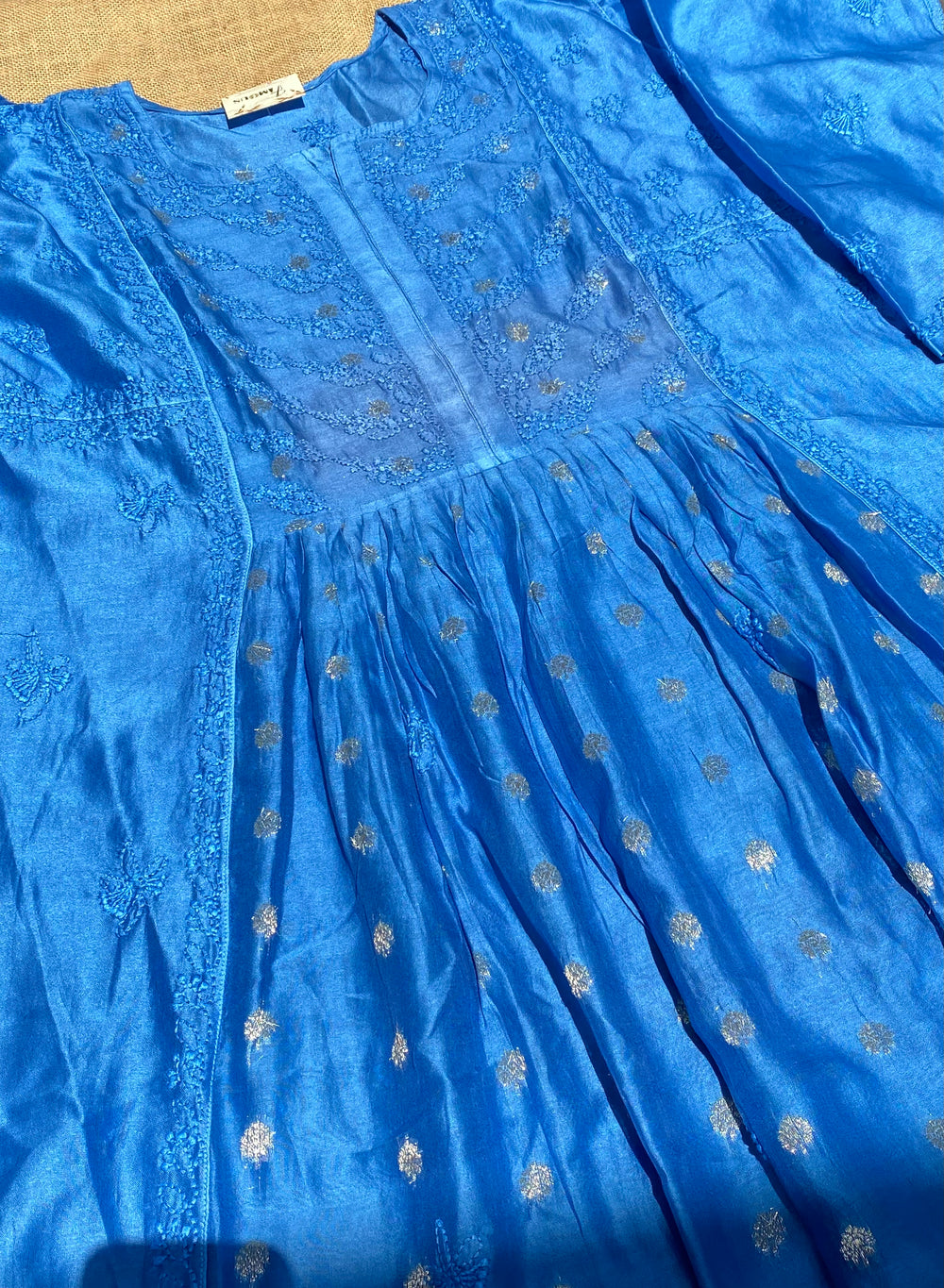 Sunehri – Mul Chanderi Blue Handcrafted Chikankari Gown Set - Famous Chikankari