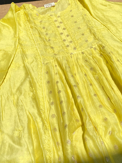 Sunehri – Mul Chanderi Yellow Handcrafted Chikankari Gown Set - Famous Chikankari