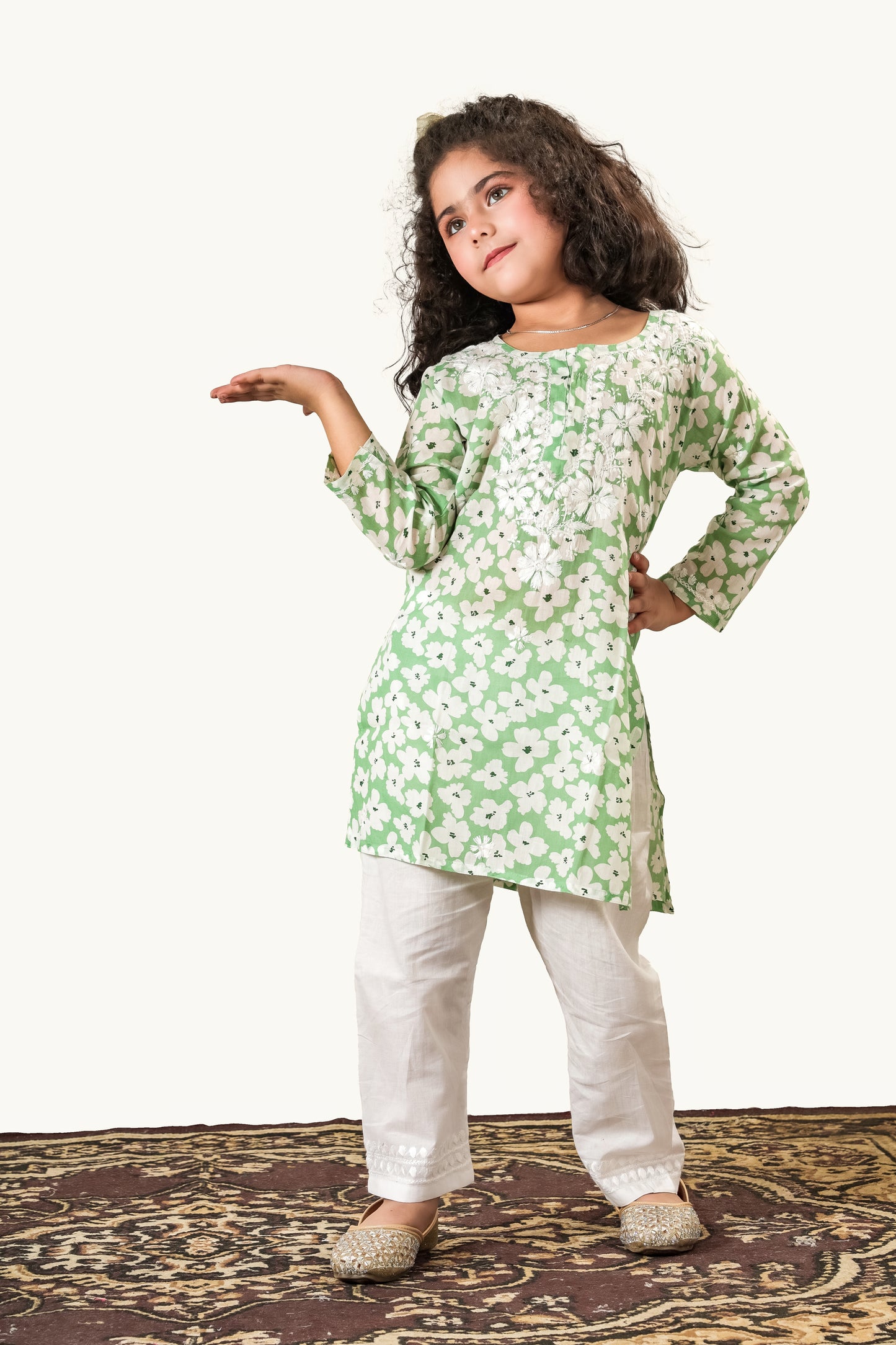 Little Noor – Green Mulmul Chikankari Kidswear Set