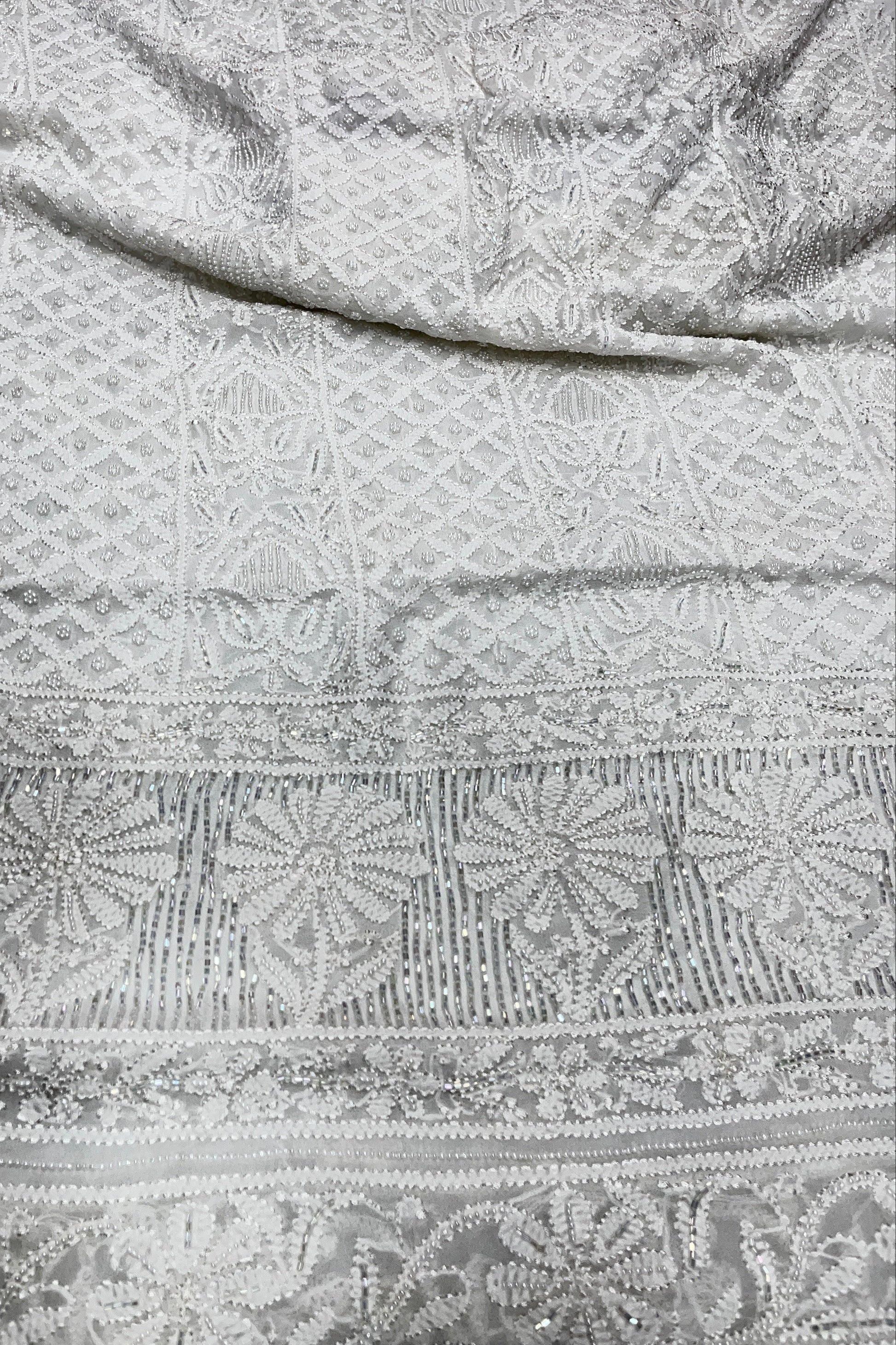 Roshan-e-Noor White Chikankari Unstitched Set - Famous Chikankari