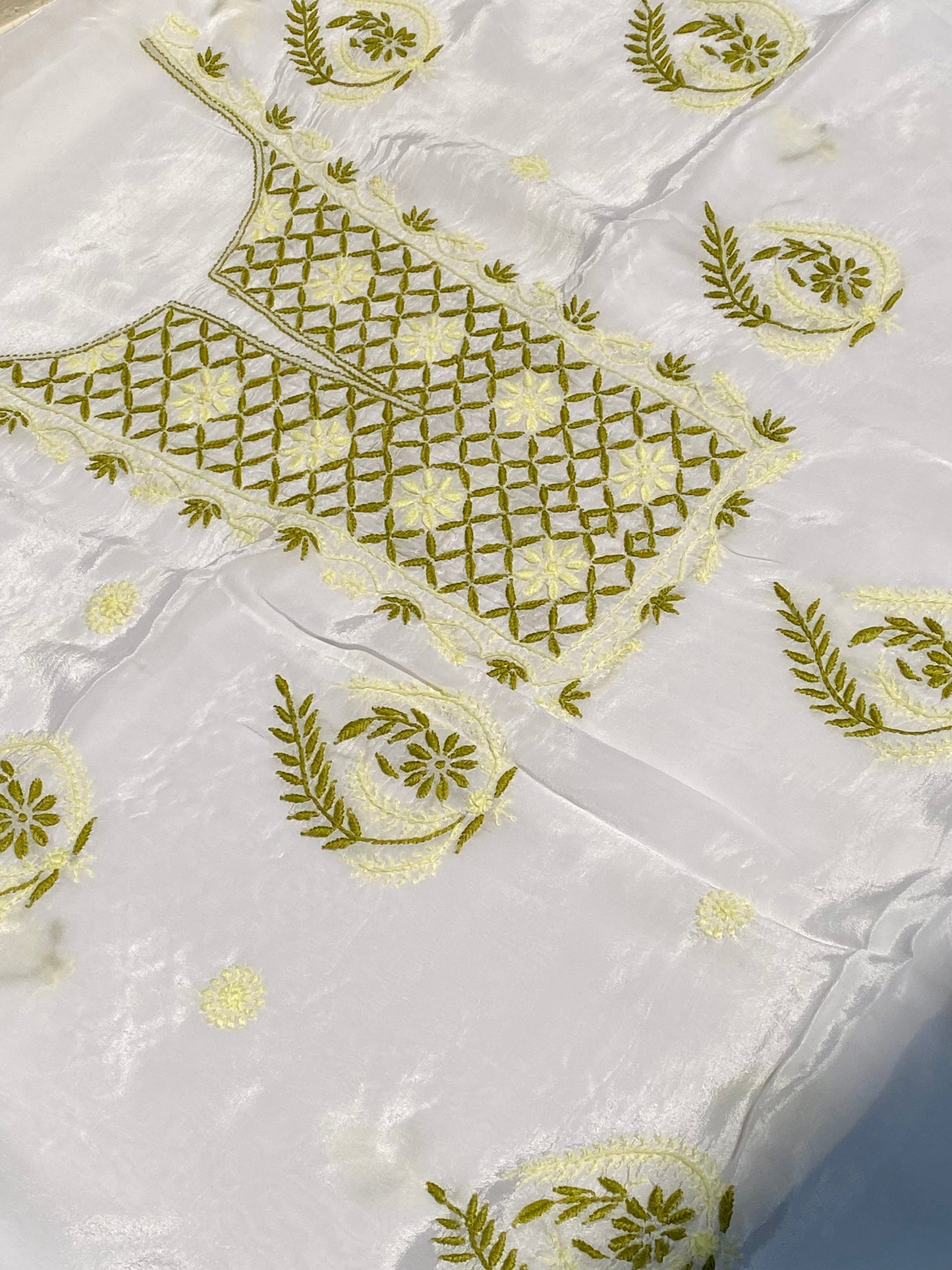Meher Noor Crepe Chikankari Unstiched Kurta Dupatta Set-Green/Pista