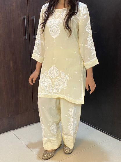 Gulnaar Grace – Chikankari Farshi Co-Ord Set - Famous Chikankari