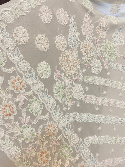 Noor-e-Safa – White Chikankari Saree in Viscose Georgette - Famous Chikankari