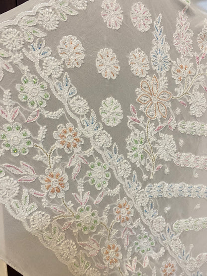 Noor-e-Safa – White Chikankari Saree in Viscose Georgette - Famous Chikankari