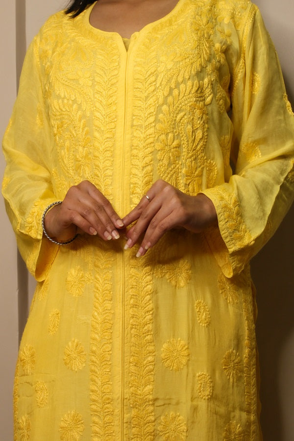 Izma Muslin Chikankari Straight Kurta