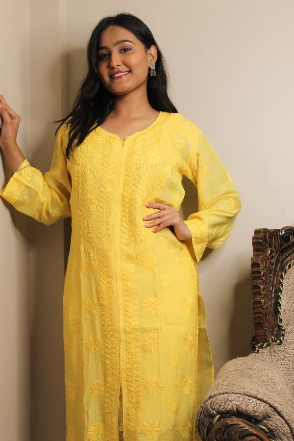 Izma Muslin Chikankari Straight Kurta