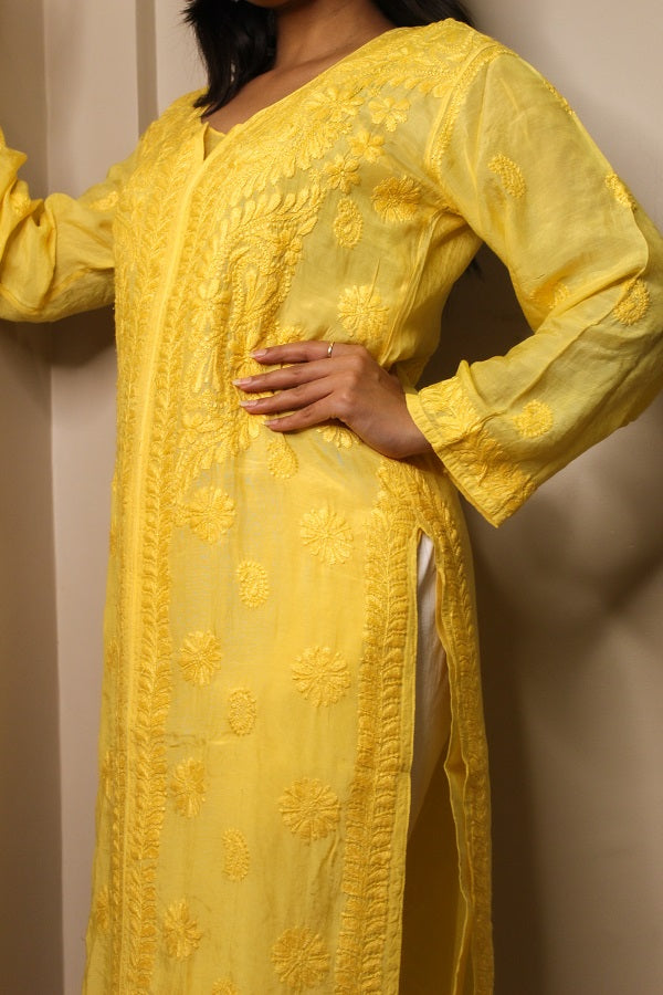 Izma Muslin Chikankari Straight Kurta