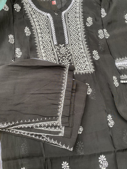 Alina – The Timeless Chikankari Semi Stitched Co-ord Set