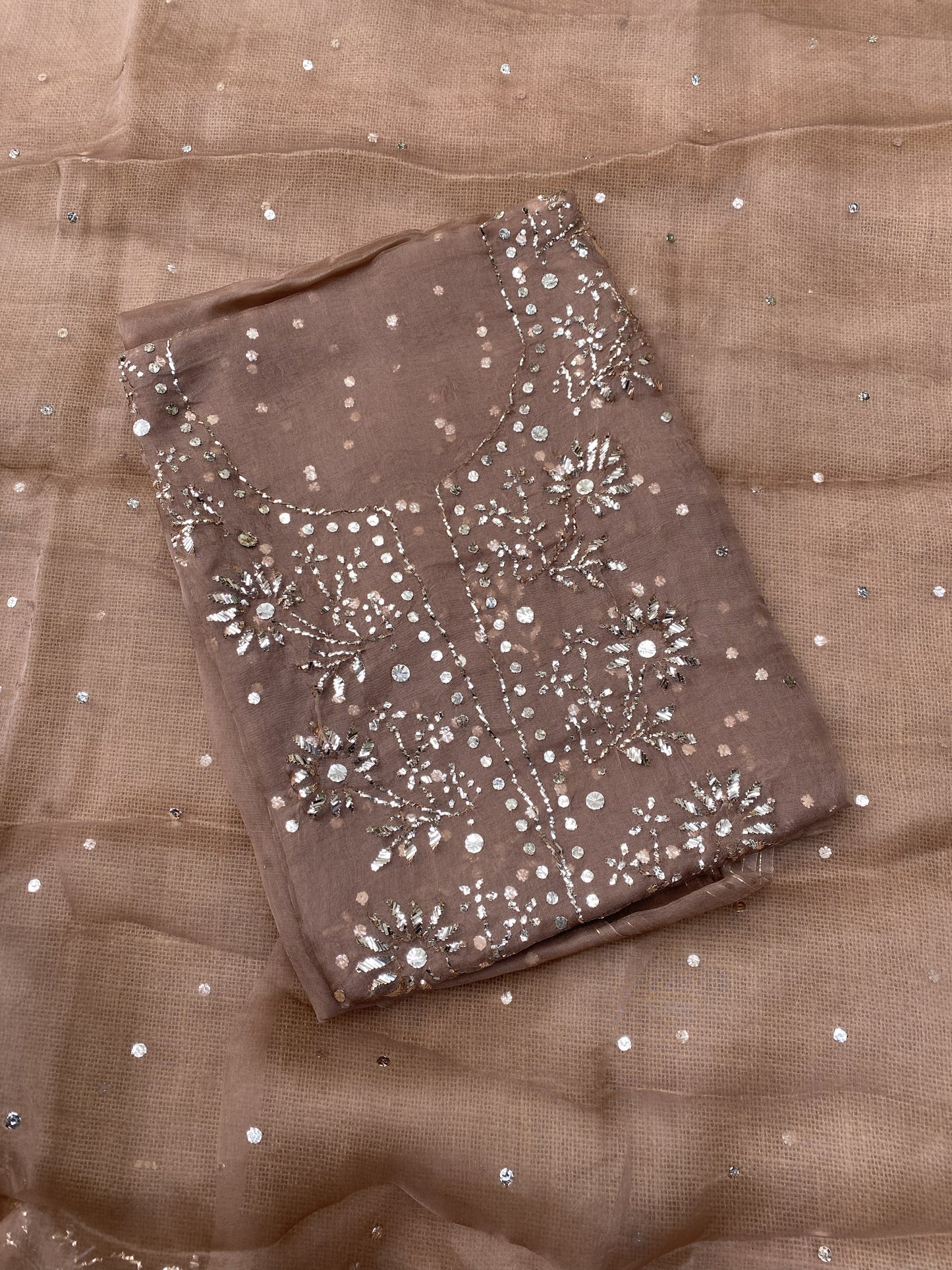 Zarqa-e-Noor – Pure Organza Handcrafted Mukaish Unstitched Suit