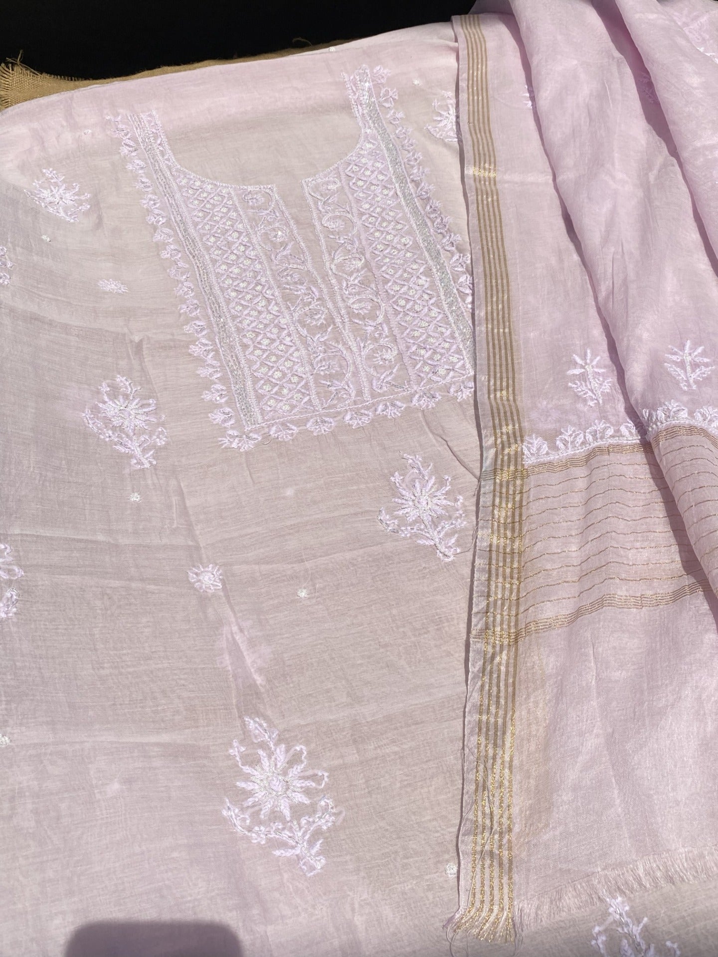 Noor-e-mulmul Pale Mauve Unstitched Chikankari Set