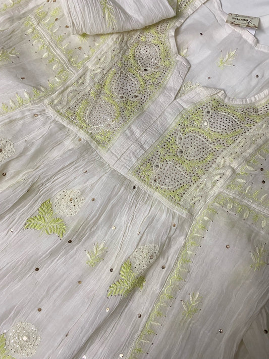 Aafreen â€“ Off White Handcrafted Chikankari Mukaish Gown Set