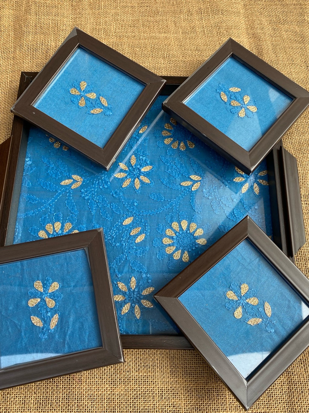 Chikankari Tray With Four Coaster Set