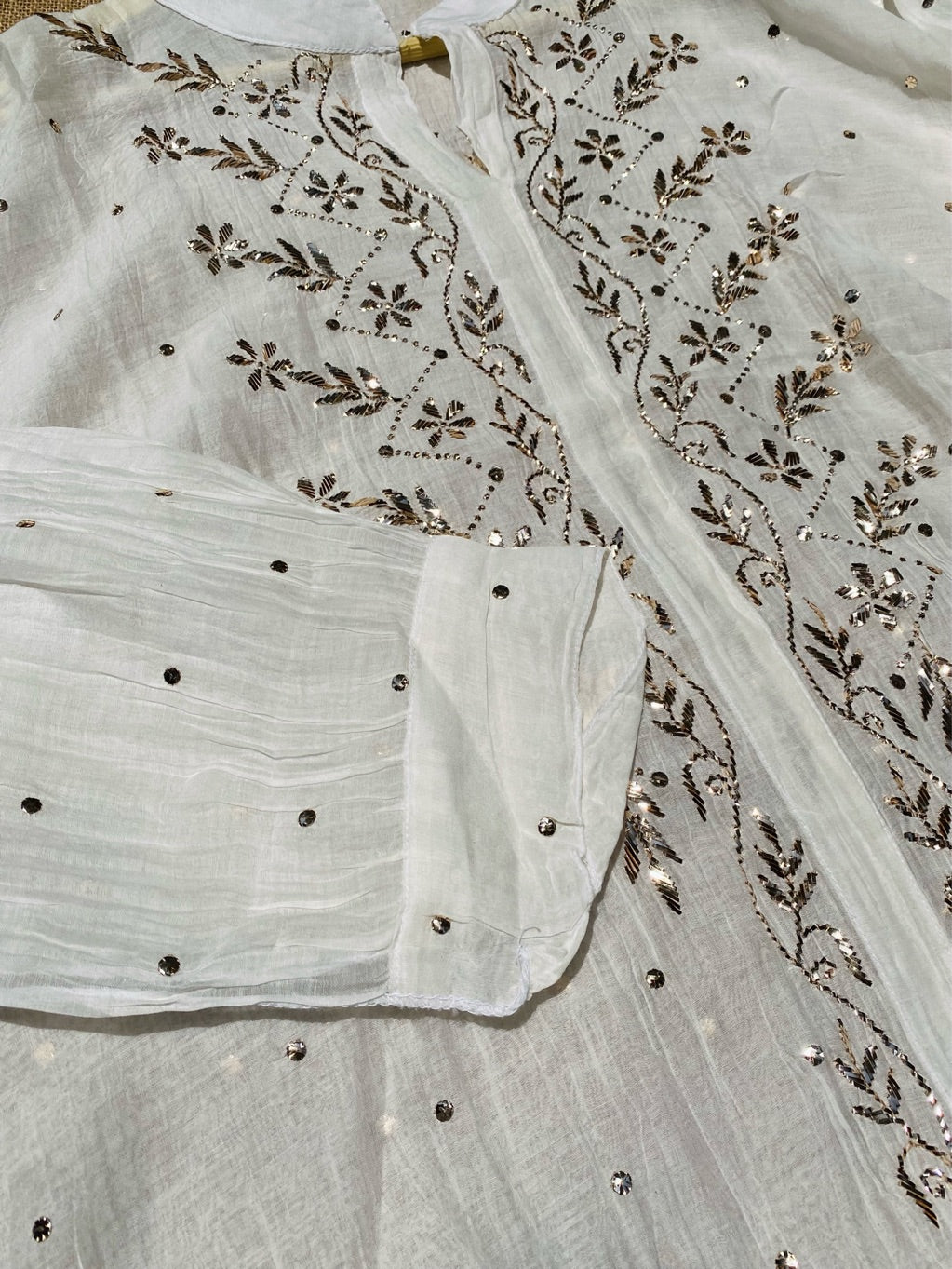 Roohani White Mukaish Semi Stiched Coord Set