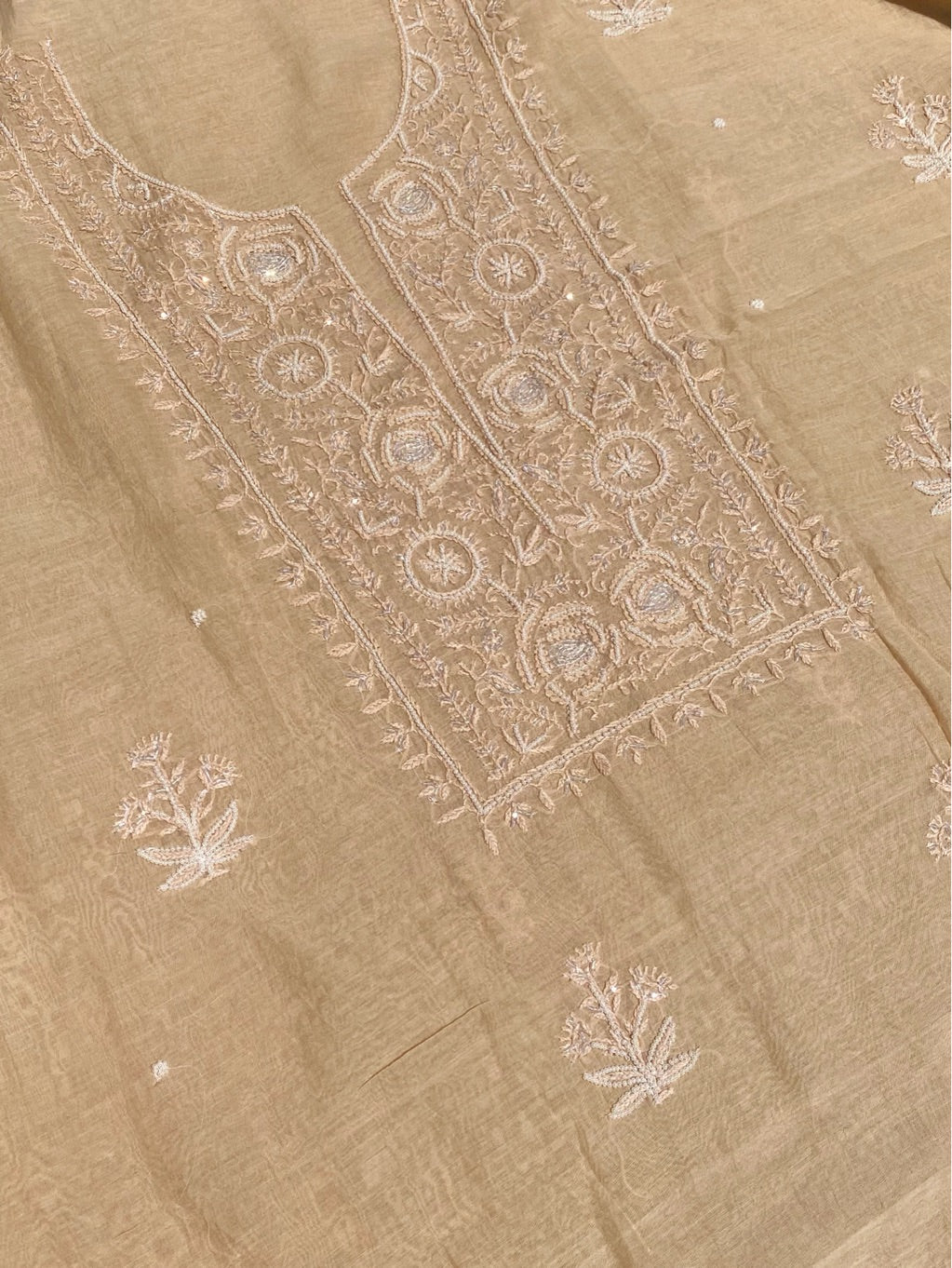Noor-e-mulmul Beige Unstitched Chikankari Set