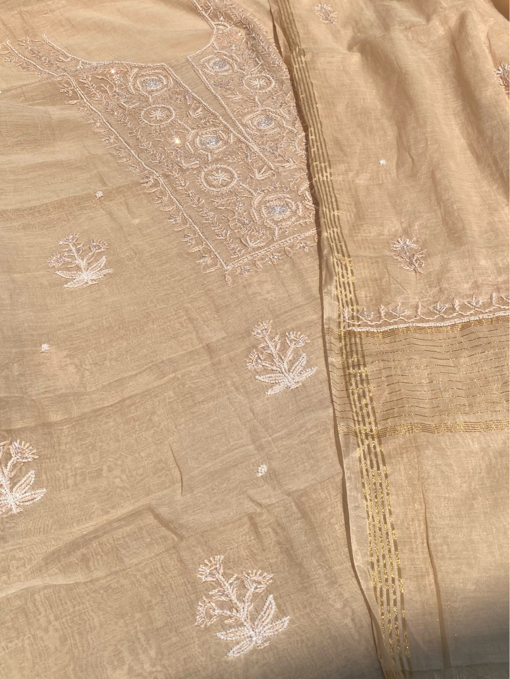 Noor-e-mulmul Beige Unstitched Chikankari Set