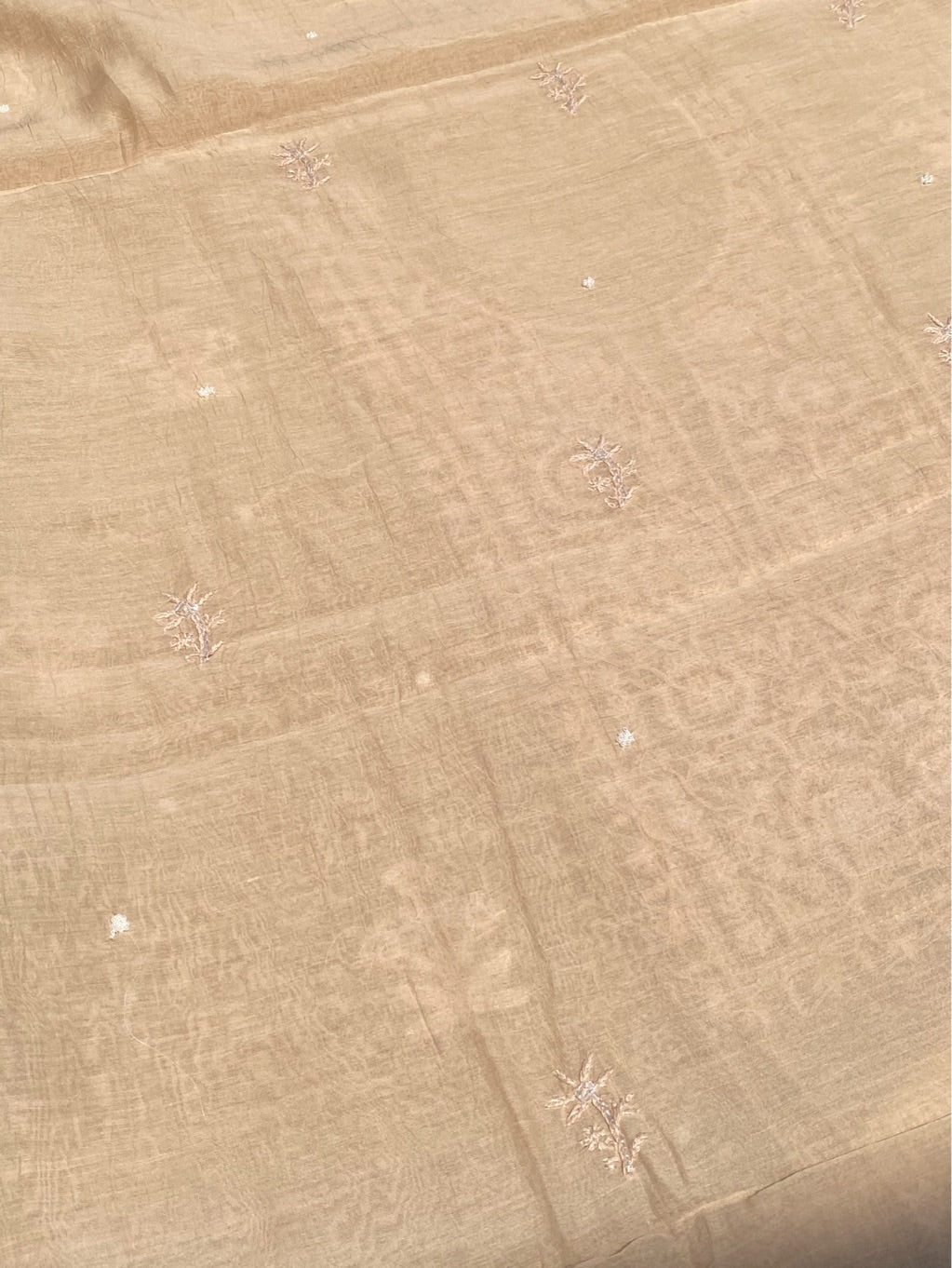 Noor-e-mulmul Beige Unstitched Chikankari Set