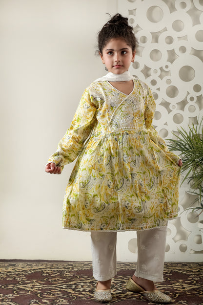 Fiza Angarkha Mul Print Kids Chikankari Set - Yellow - Famous Chikankari