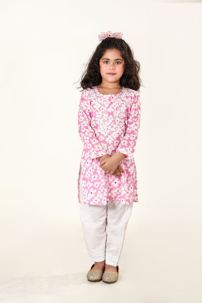 Little Noor – Pink Mulmul Chikankari Kidswear Set - Famous Chikankari