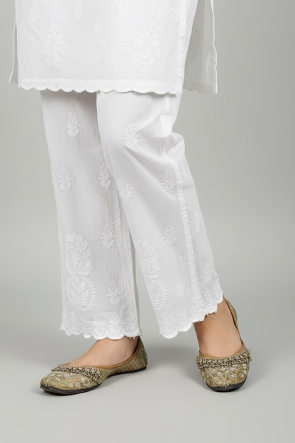 Aafiya – Off-White Chikankari Lycra Pants