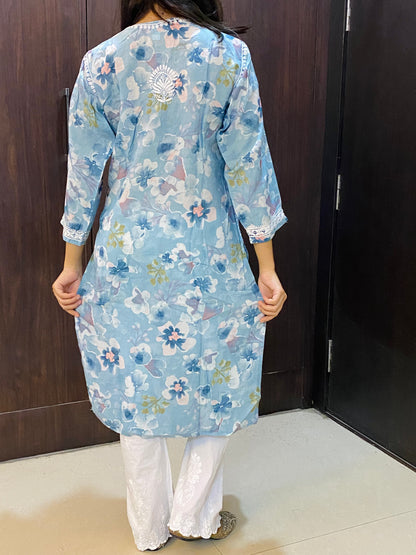 Aafiya – Floral Muslin Chikankari Long Kurti
