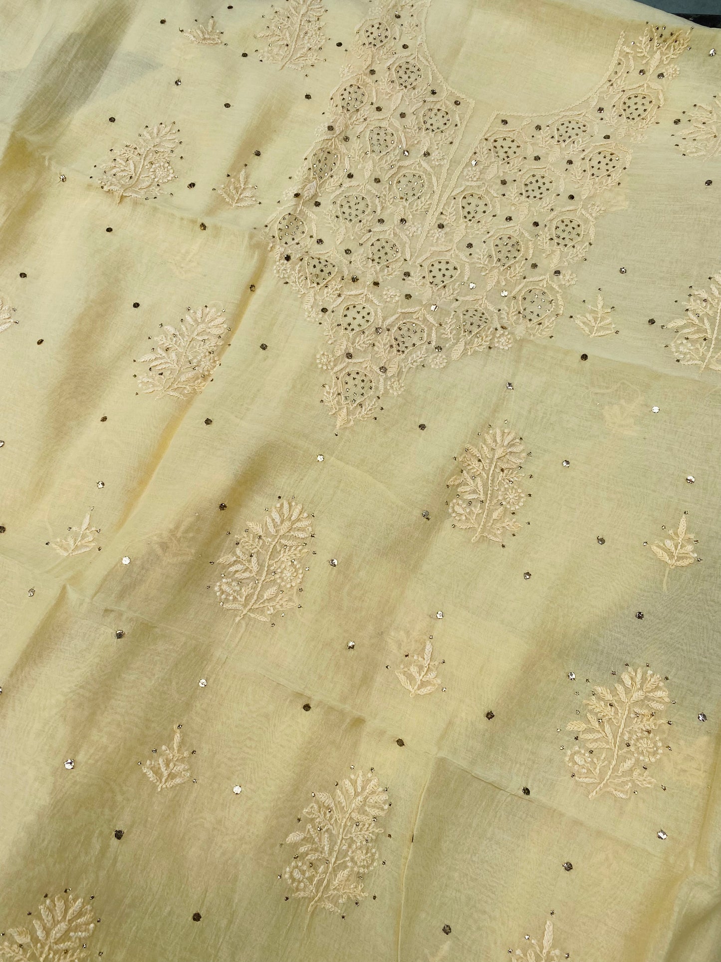 Noor-e-Mulmul Butter Cream Chikankari Unstitched Set