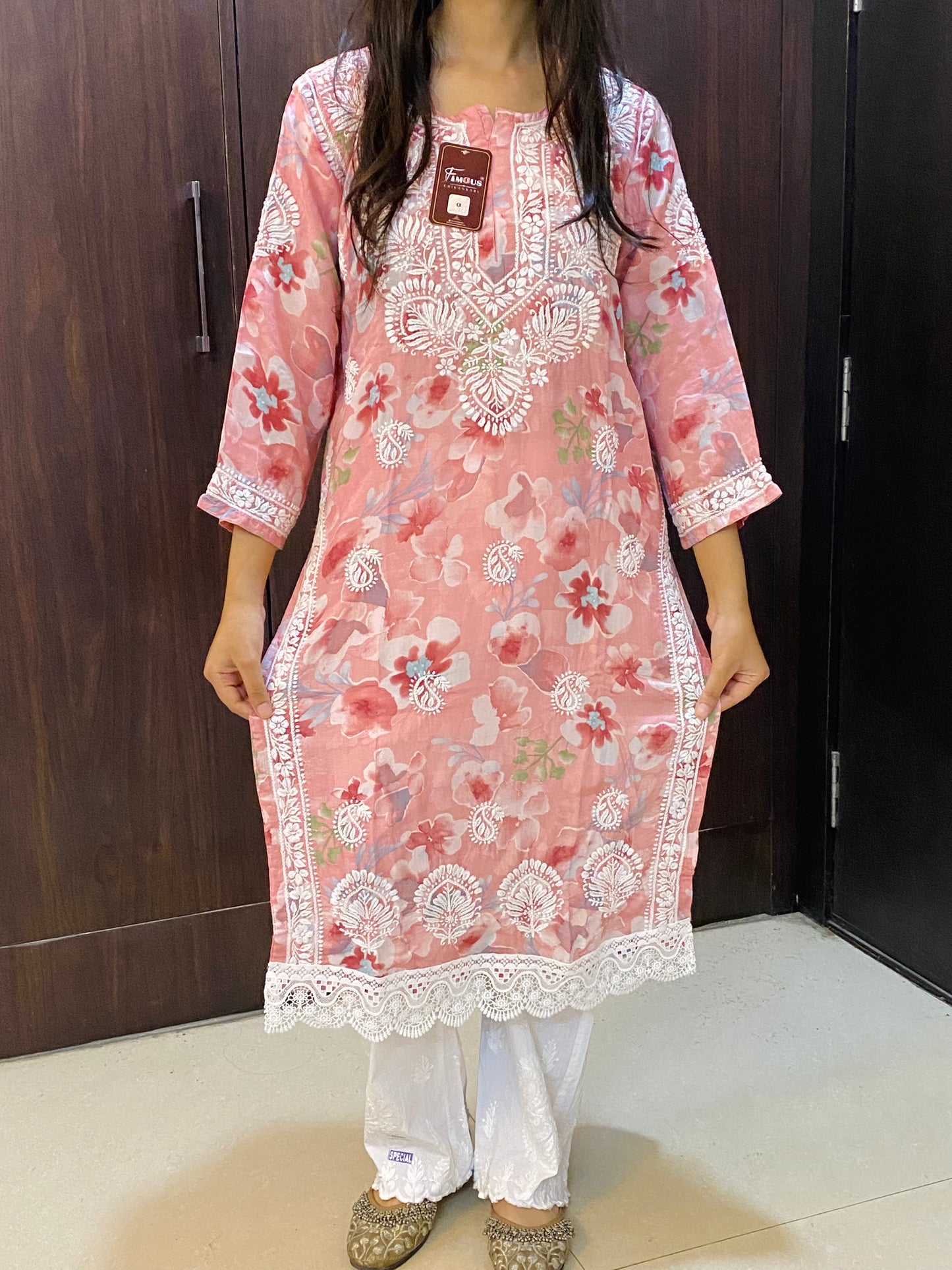 Aafiya – Floral Muslin Chikankari Long Kurti