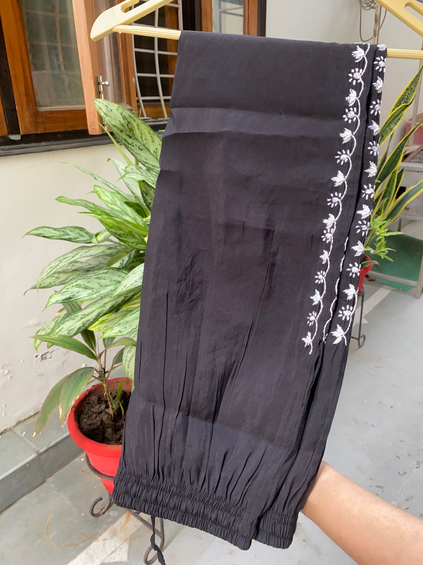 Aiza – Black Chikankari Semi-Stitched Kurta & Pant Set