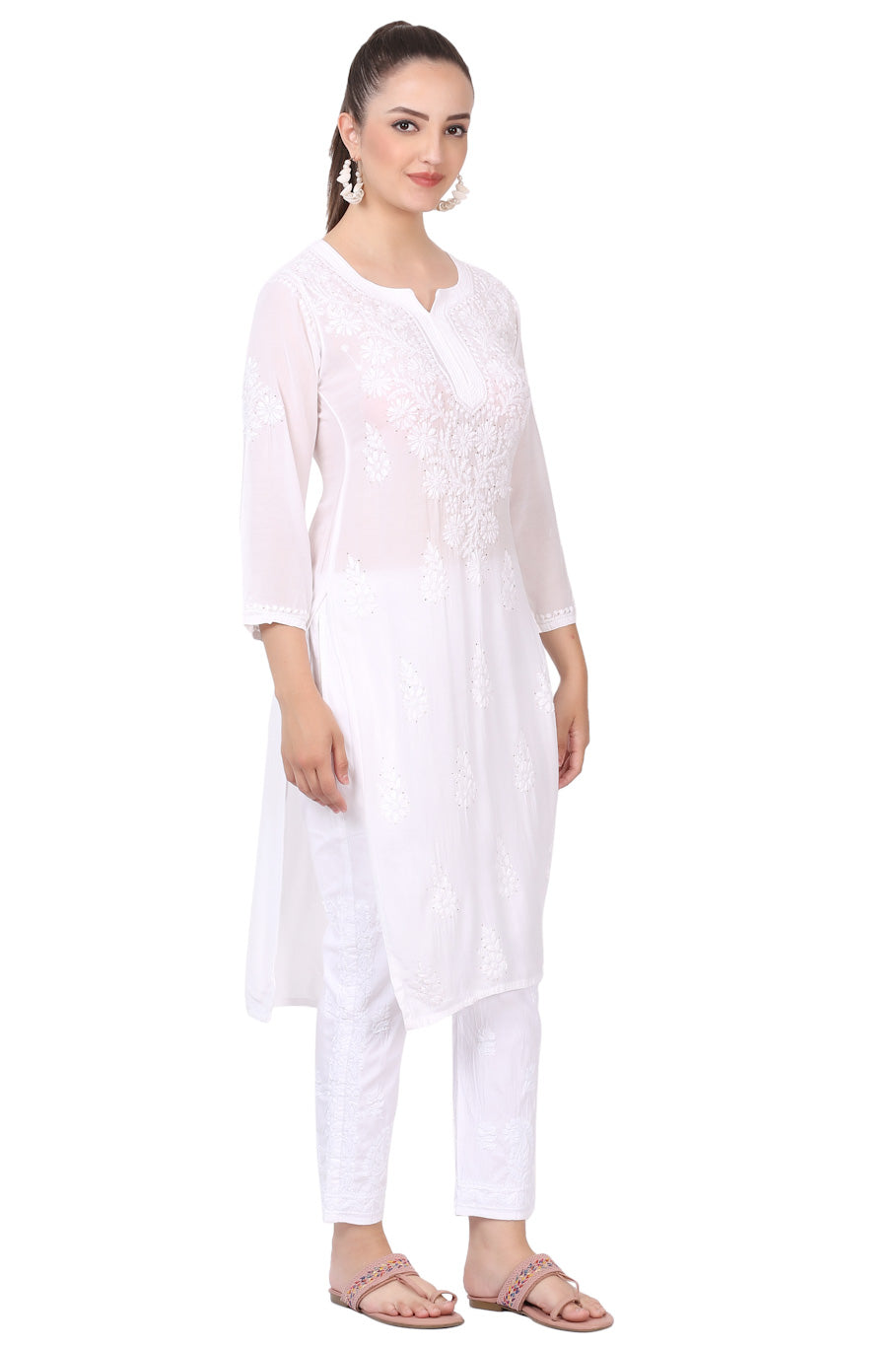 Farah Chikankari Mukaish Straight Kurta(White)